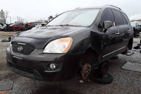 Photo of 2011 Kia Rondo