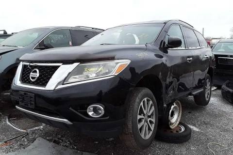Photo of 2014 Nissan Pathfinder