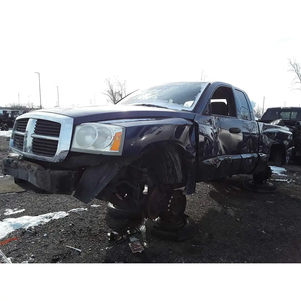Photo of 2005 Dodge Dakota
