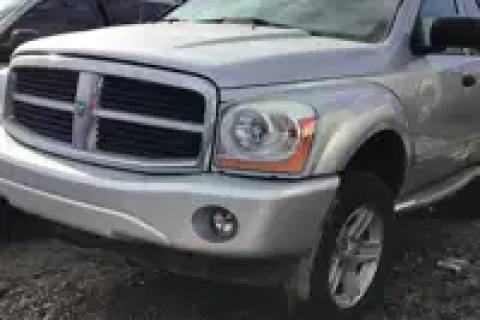 Photo of 2004 Dodge Durango
