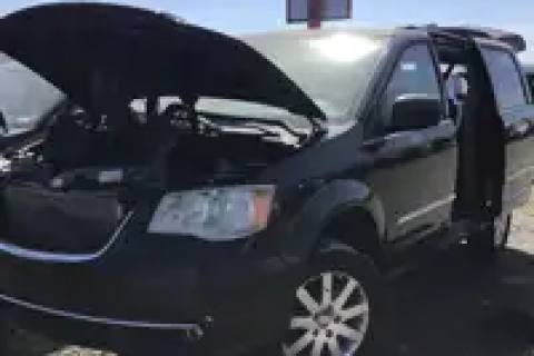 Photo of 2014 Chrysler Town & Country