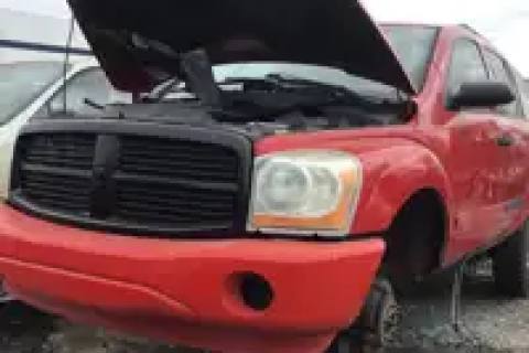 Photo of 2005 Dodge Durango