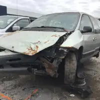 Photo of 2000 Dodge Caravan