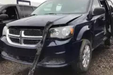 Photo of 2015 Dodge Caravan