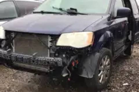 Photo of 2014 Chrysler Town & Country