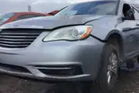 Photo of 2013 Chrysler 200