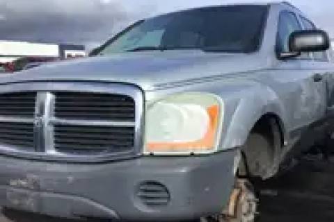 Photo of 2005 Dodge Durango
