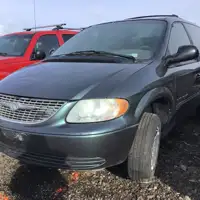 Photo of 2001 Chrysler Town & Country