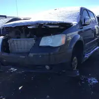 Photo of 2010 Chrysler Town & Country