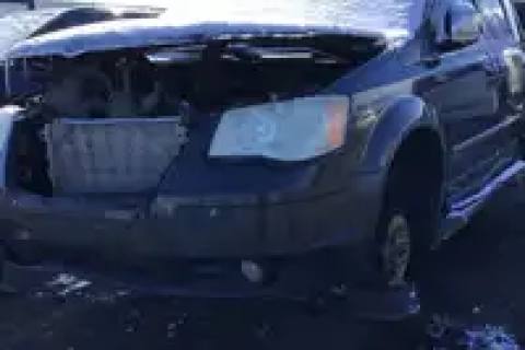 Photo of 2010 Chrysler Town & Country