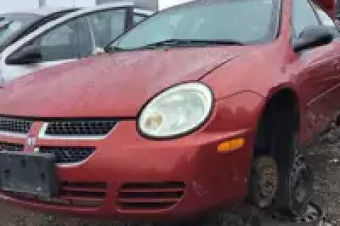 Photo of 2005 Dodge Neon