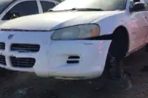 Photo of 2001 Dodge Stratus