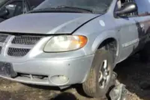 Photo of 2004 Dodge Caravan