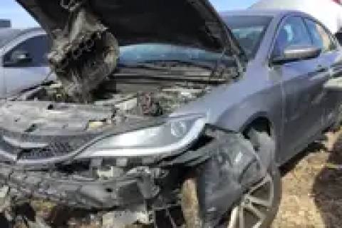 Photo of 2015 Chrysler 200