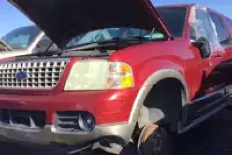 Photo of 2003 Ford Explorer