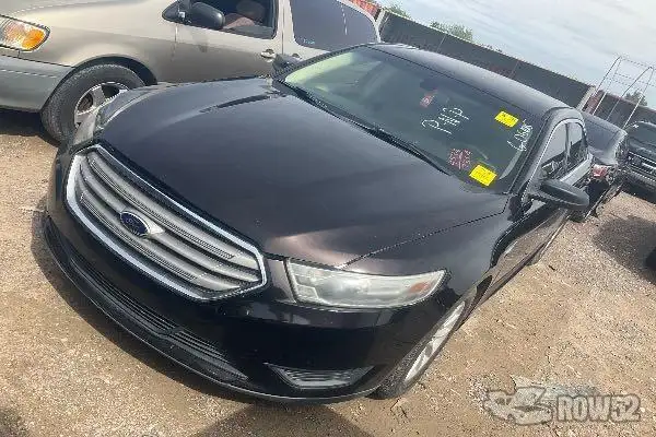 Photo of 2013 Ford Taurus