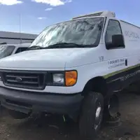 Photo of 2003 Ford Ford E150 Van
