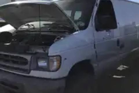 Photo of 2000 Ford Ford E150 Van