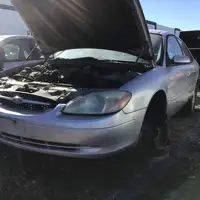 Photo of 2002 Ford Taurus