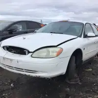 Photo of 2000 Ford Taurus
