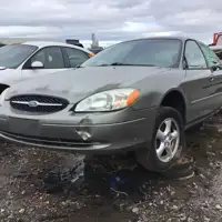 Photo of 2002 Ford Taurus