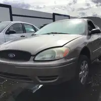 Photo of 2005 Ford Taurus