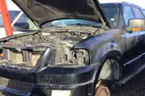 Photo of 2005 Ford Expedition