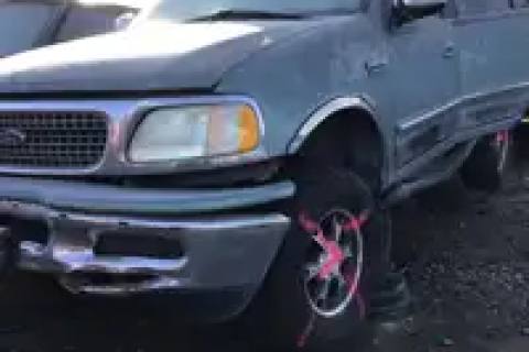 Photo of 1998 Ford Expedition