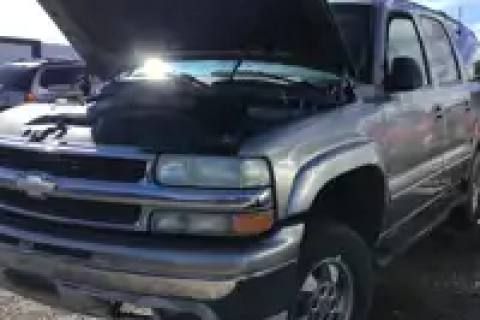 Photo of 2002 General Motors Suburban 1500