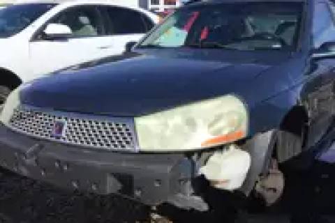 Photo of 2003 General Motors Saturn L Series