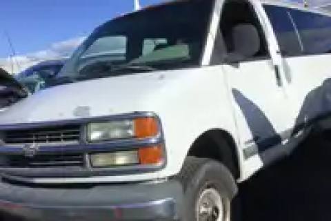 Photo of 2002 General Motors Express 1500 Van