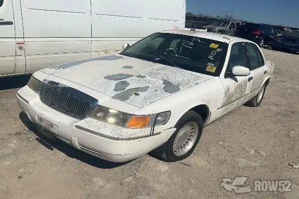 Photo of 2001 Mercury Grand Marquis