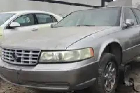 Photo of 1999 General Motors Seville
