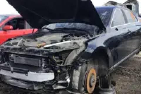 Photo of 2017 Genesis G90