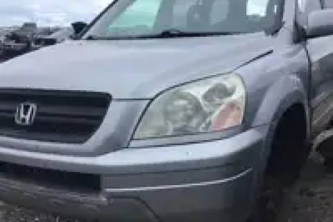 Photo of 2004 Honda Pilot