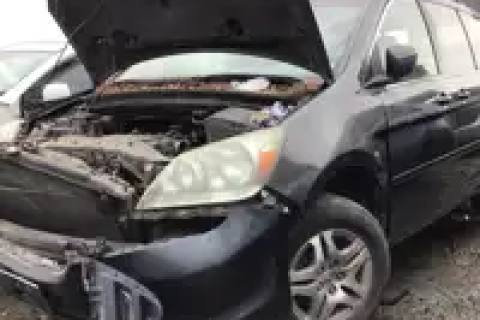 Photo of 2005 Honda Odyssey
