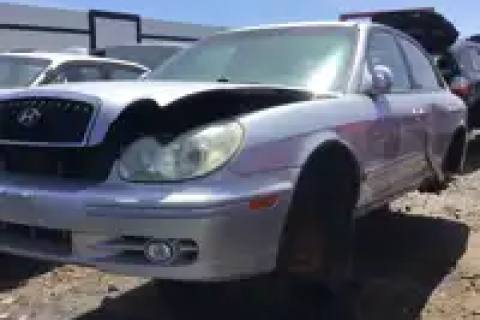 Photo of 2004 Hyundai Sonata