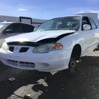Photo of 2000 Hyundai Elantra