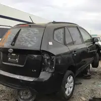Photo of 2008 Kia Rondo