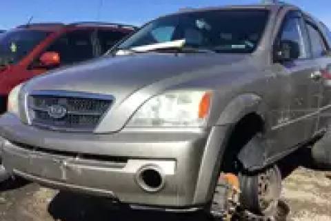 Photo of 2005 Kia Sorento