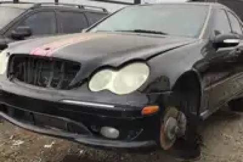 Photo of 2006 Mercedes-Benz Mercedes C-Class