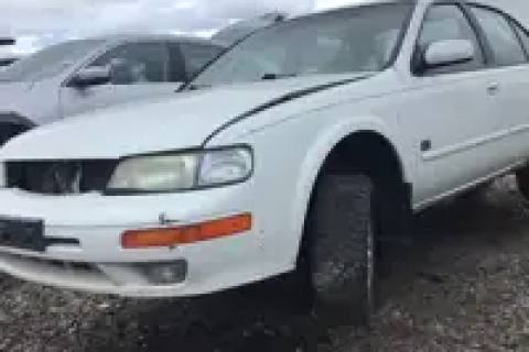Photo of 1999 Nissan Maxima