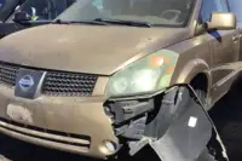 Photo of 2004 Nissan Quest