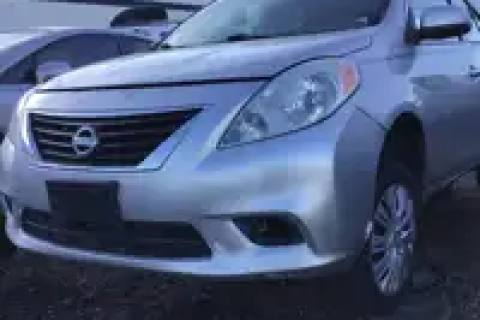 Photo of 2012 Nissan Versa