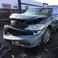 Photo of 2000 Toyota Avalon
