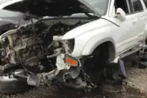 Photo of 2000 Toyota 4 Runner