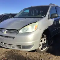 Photo of 2004 Toyota Sienna