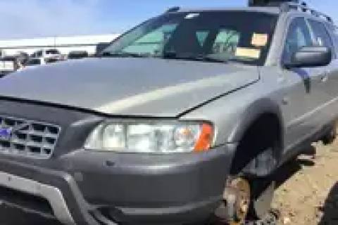 Photo of 2005 Volvo Volvo 70 Series