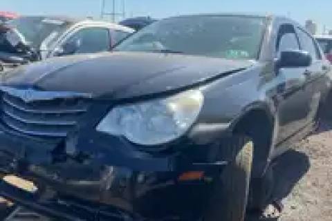 Photo of 2010 Chrysler Sebring