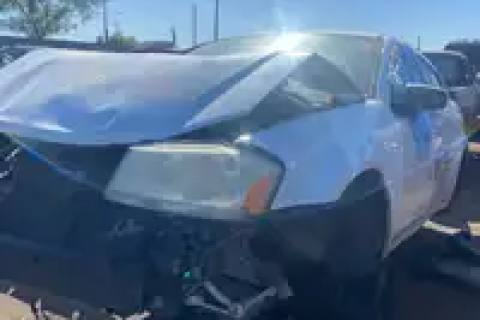 Photo of 2014 Dodge Avenger